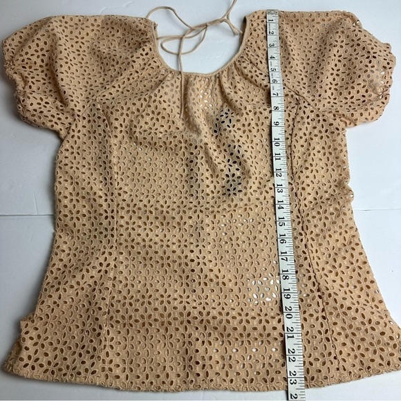 J. Crew Eyelet Puff Sleeve Blouse Tan Women's size 2 Shirt Sandy Beach Tan NEW - Picture 2 of 5